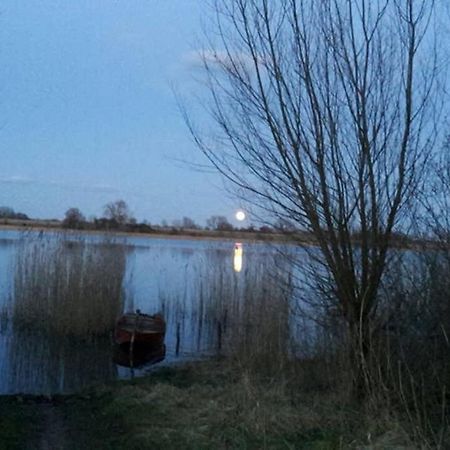Entspannen Im Dorf Am See Zahren Eksteriør bilde